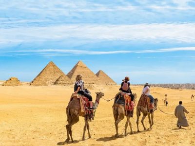 camel ride Pyramids of Giza Cairo camel ride Pyramids of Giza Cairo